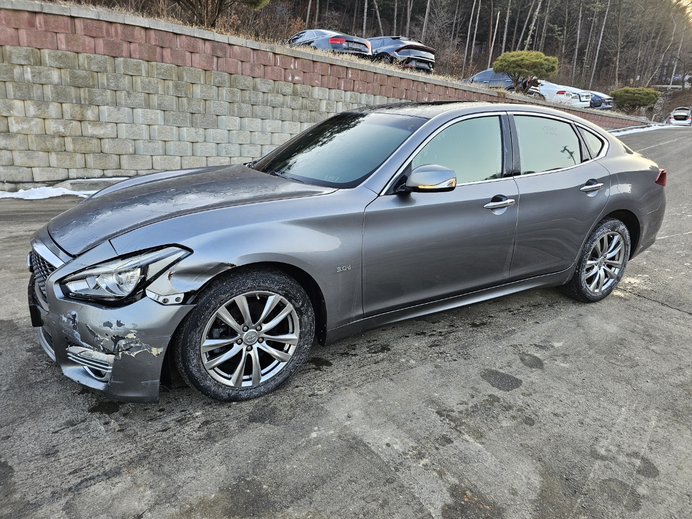 [HOT DEAL]2015 Infiniti Q70 3.0D (S/N: 580074)