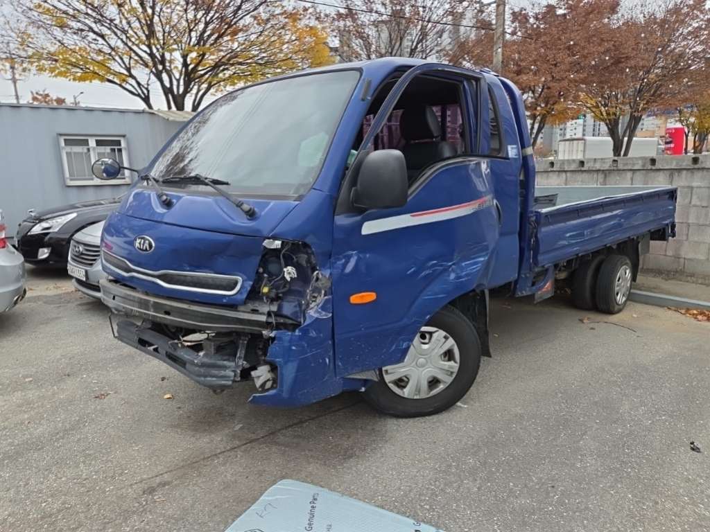 2021 The New Bongo 3 1.0 ton King Cab (530076) pre-producted