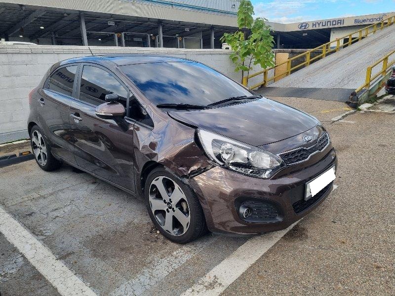 2012 All-New Pride 5DR 1.6GDI Prestige (720125) pre-producted