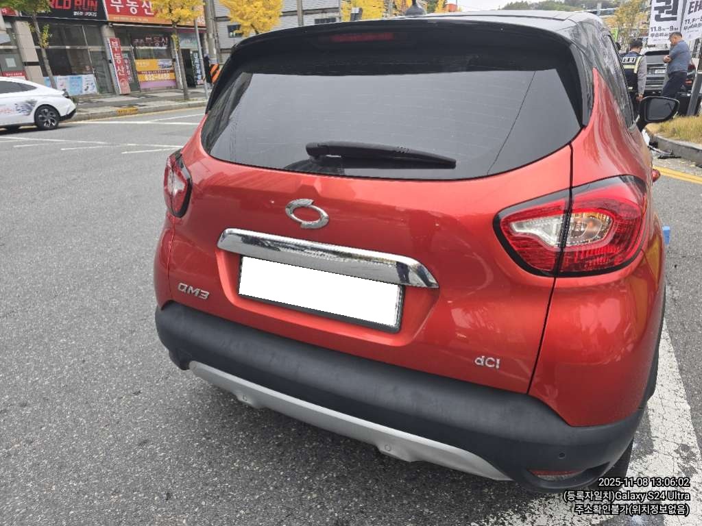 2015 QM3 Diesel 1.5 RE Signature Sonic Red (830153) pre-producted