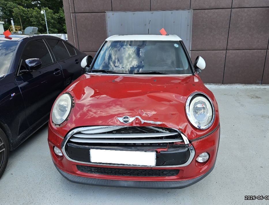 2015 Mini Cooper D (B75149) pre-producted