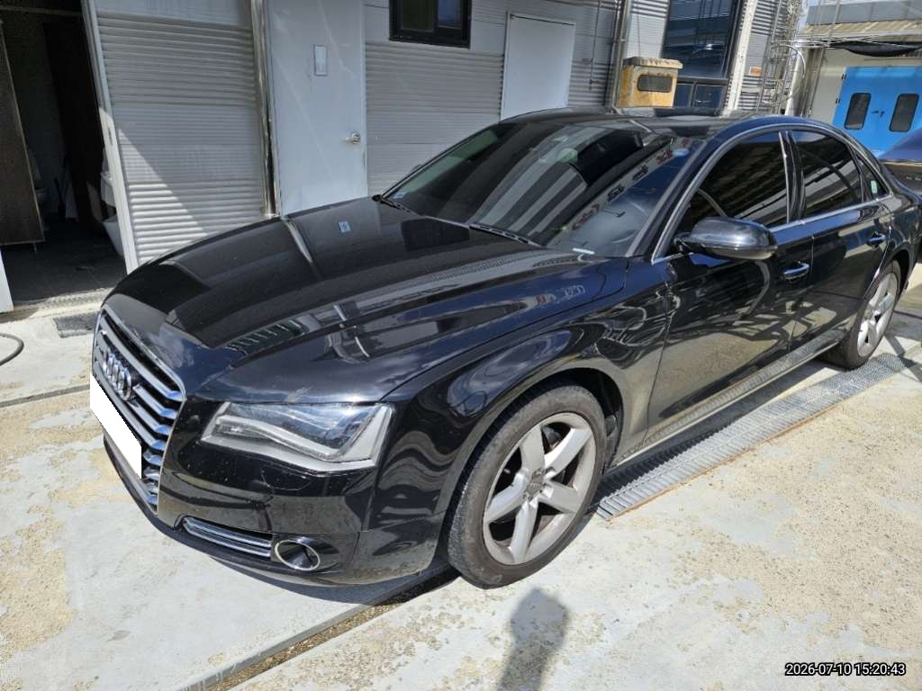 2012 Audi New A8 3.0 TDI Quattro (026143) pre-producted