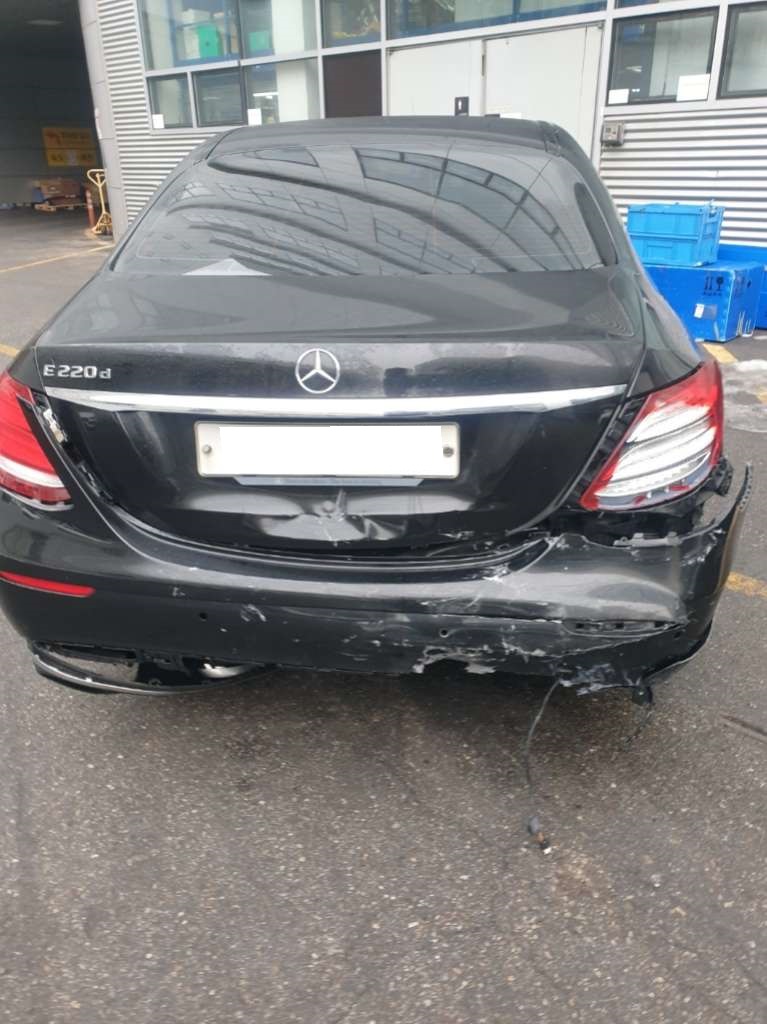 2019 Benz E-Class W213 E220d Avantgarde (490816) pre-producted