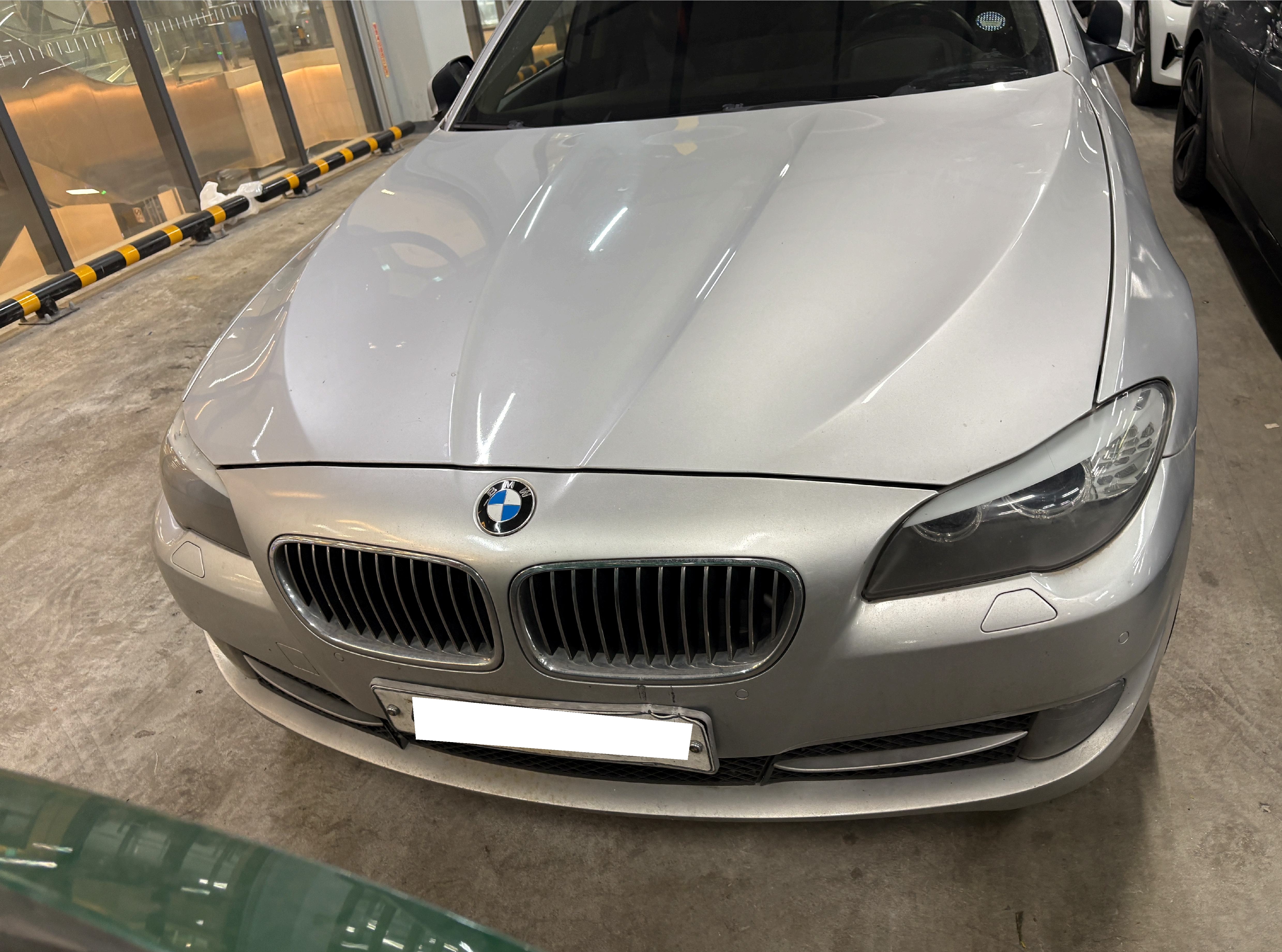 2011 BMW 5 Series (F10) 528i (854015) pre-producted