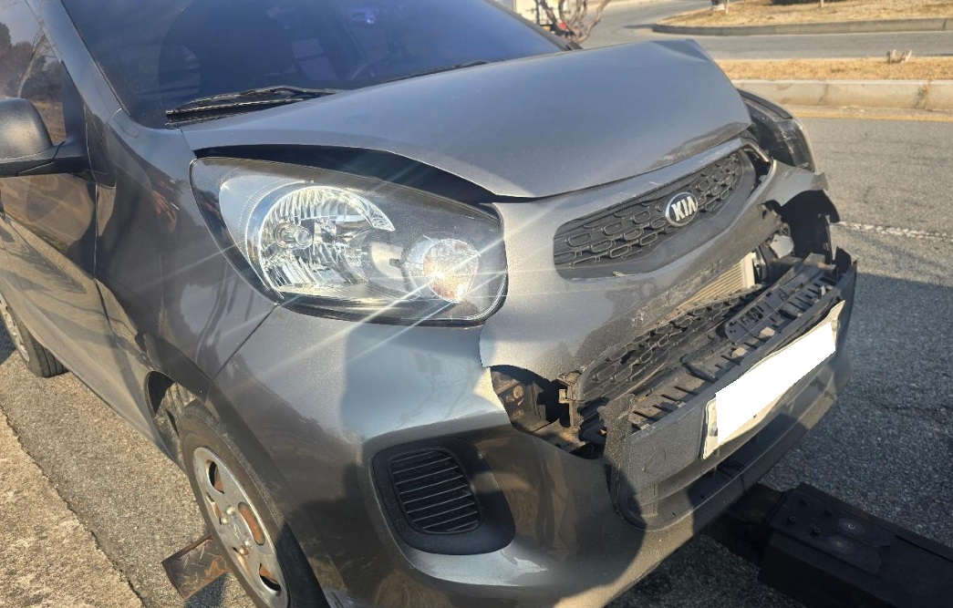 2016 The New Morning Van (241987) pre-producted