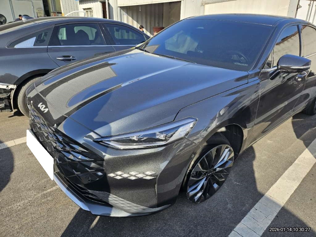 [Auction] 2024 K8 2.5 2WD Signature Special(069753) pre-producted