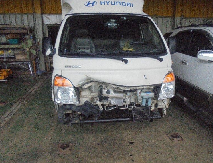 2012 [Wingbody] Porter 2 Super Cab (CRDi) (825272) pre-producted