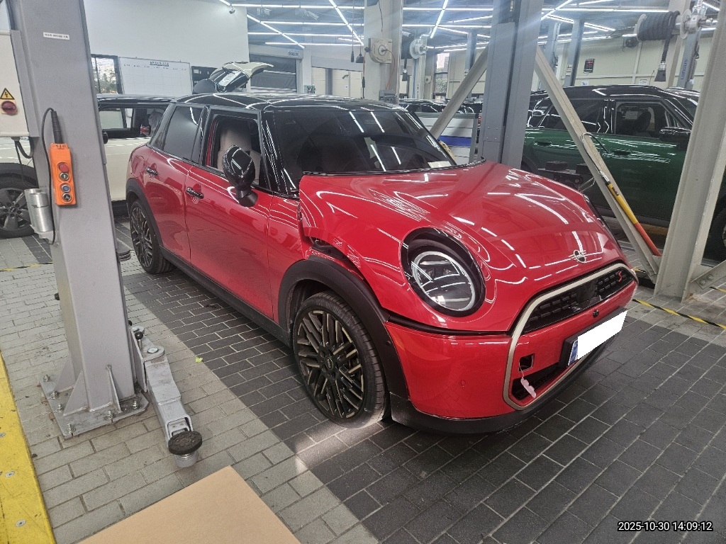 [SOLDOUT]2025 Mini Cooper S Favored (W68141) pre-producted