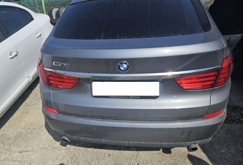 2012 BMW 5 Series GT (F07) 535i xDrive (R77100) pre-producted