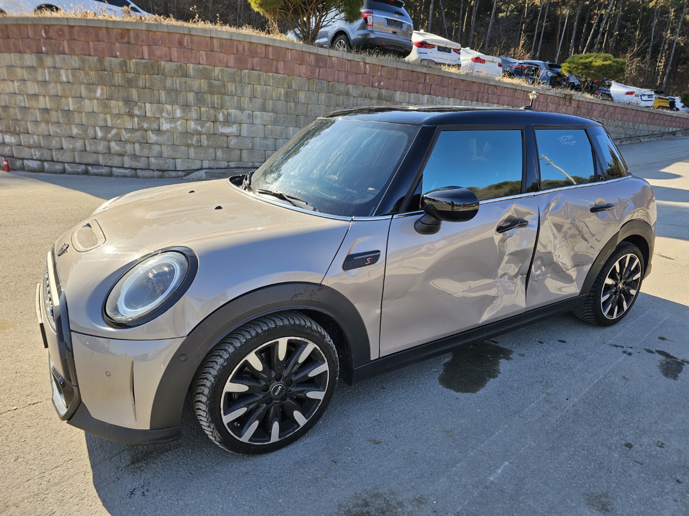 2022 MINI Cooper S 5-door Classic 3rd Gen (S/N: S26268)