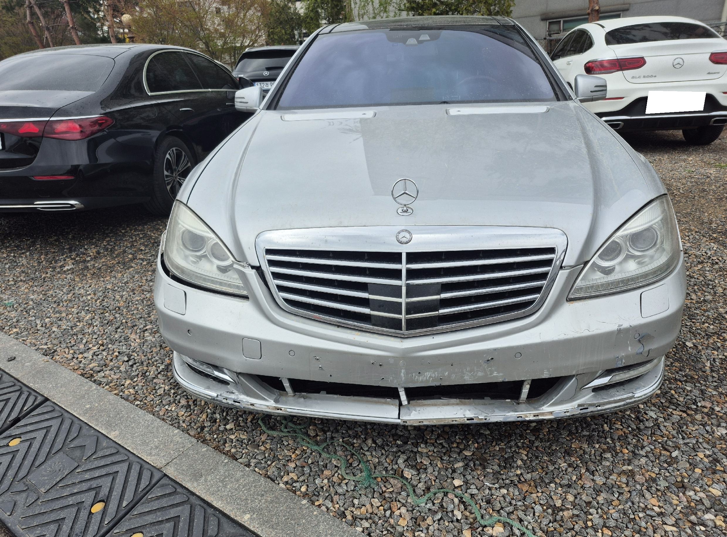 2011 Benz S-Class - W221 S500L BlueEfficiency (396213) pre-producted