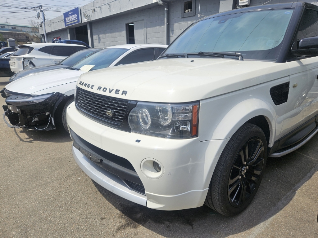 2010 Land Rover Range Rover Sport V8 5.0 (231635) pre-producted