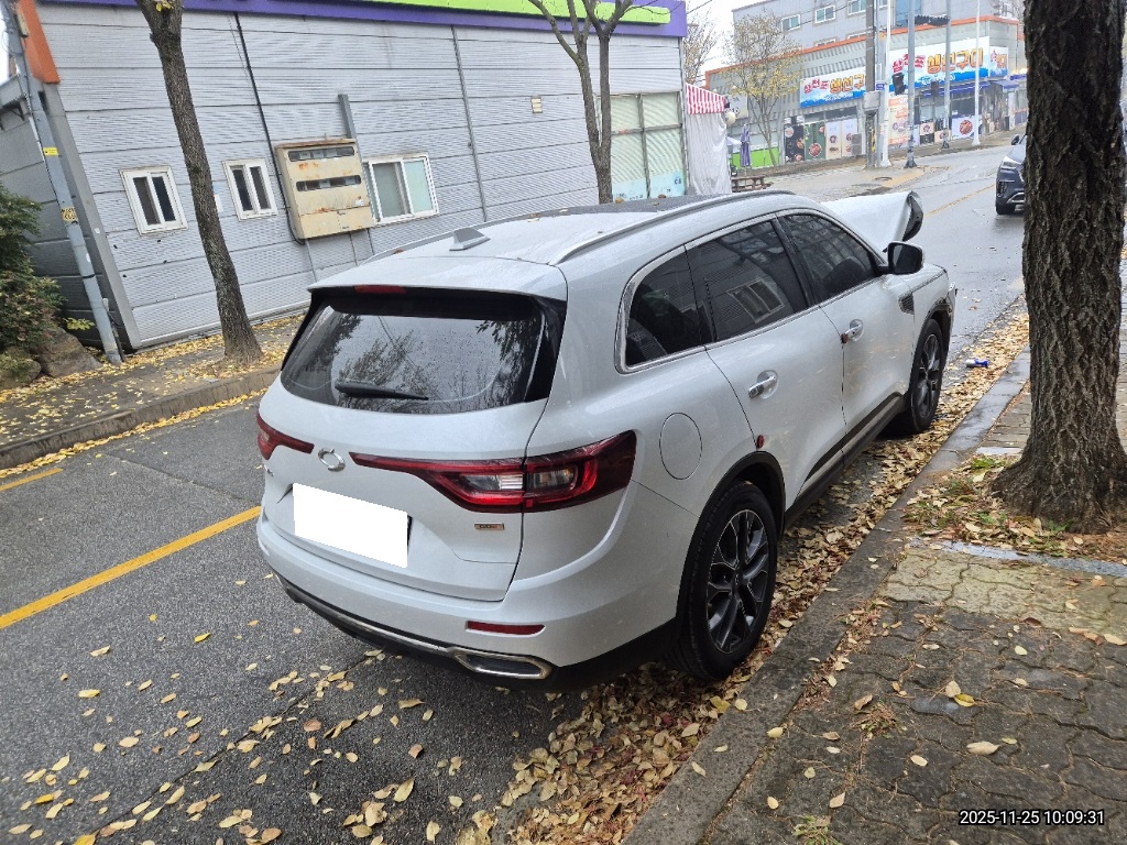 2019 QM6 Gasoline 2WD RE Signature (035813) pre-producted