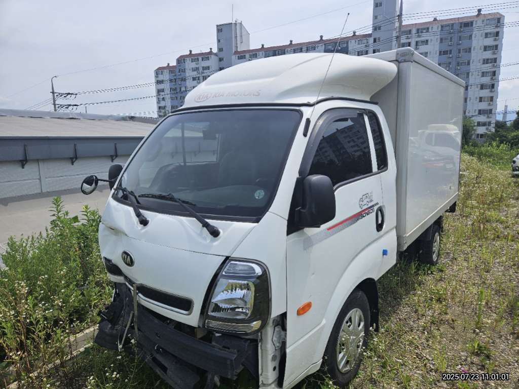 [SOLDOUT]2020 The New Bongo 3 1.0 ton King Cab (489005) pre-producted