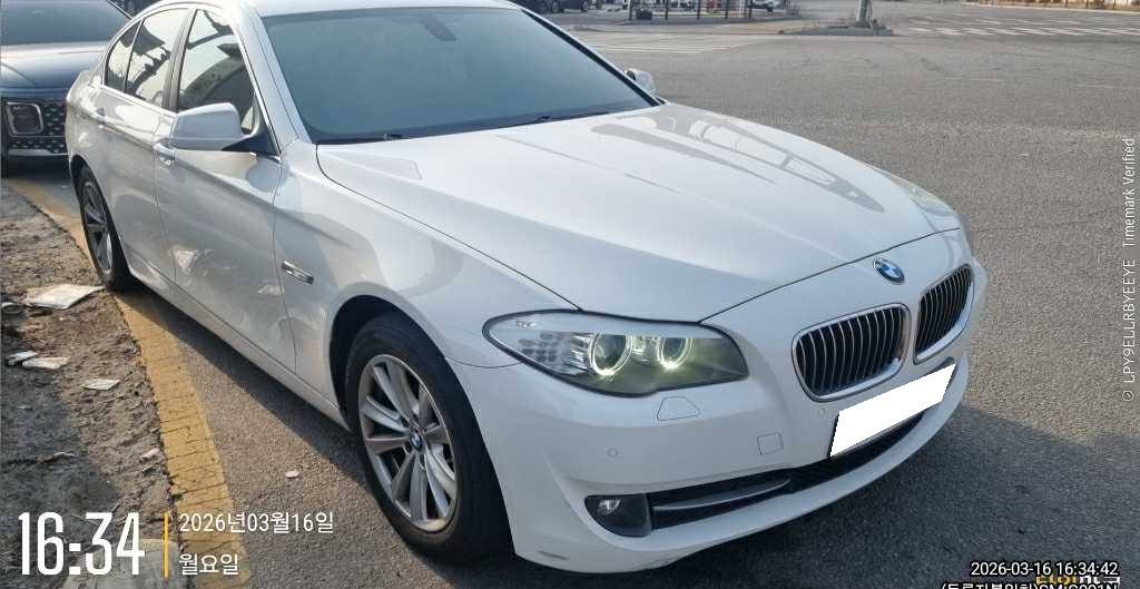 2011 BMW 5 Series (F10) 520d (U21931) pre-producted