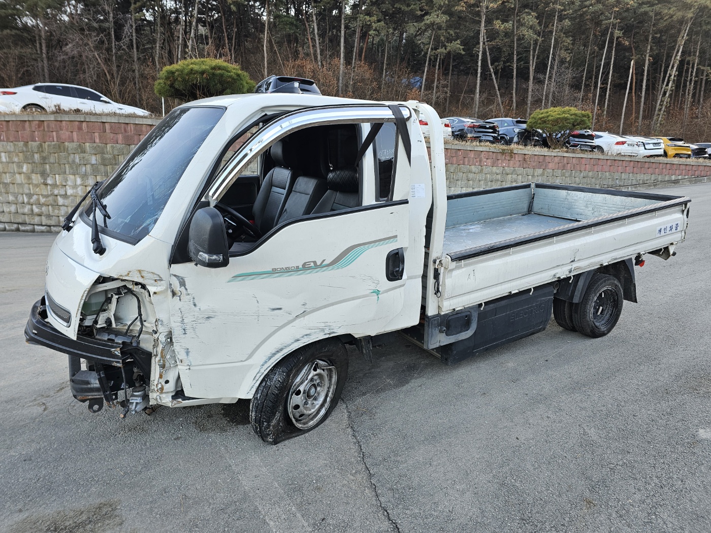 2022 Bongo 3 (EV) 1.0 ton King Cab 2WD GLS (S/N: 017030)