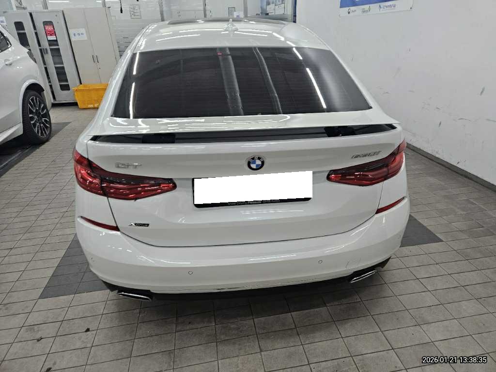 [SOLDOUT]2024 BMW 6 Series GT (G32) 630i xDrive Luxury (P76404) pre-producted