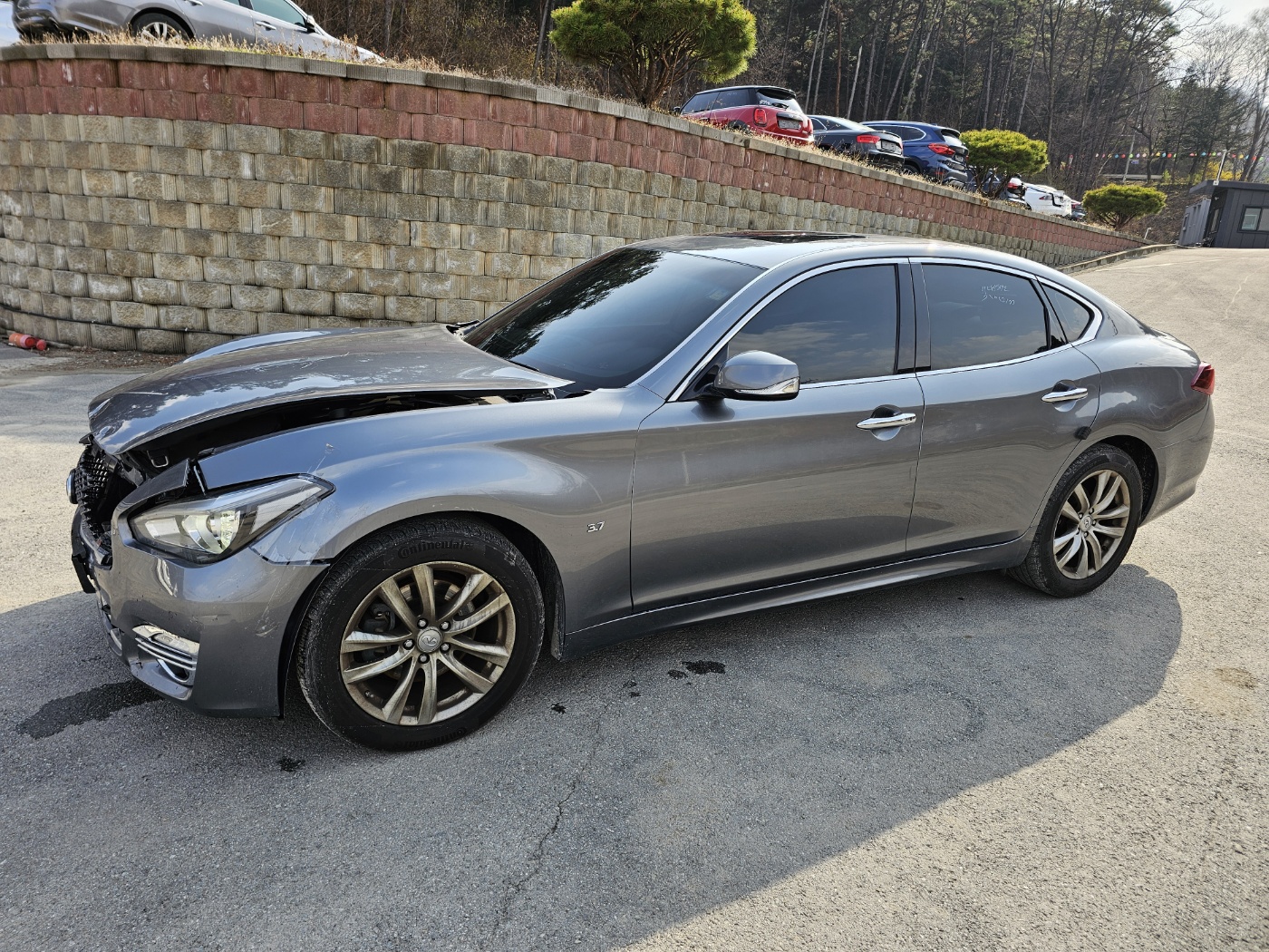 2018 Infiniti Q70 3.7 Style (S/N: 650151)