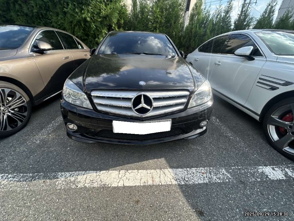 2010 Benz C-Class W204 C250 (337967) pre-producted
