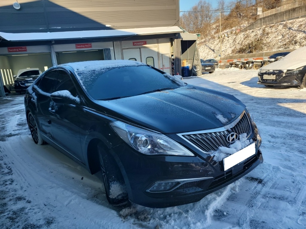 2014 Grandeur HG HG240 MODERN Collection (292863) pre-producted