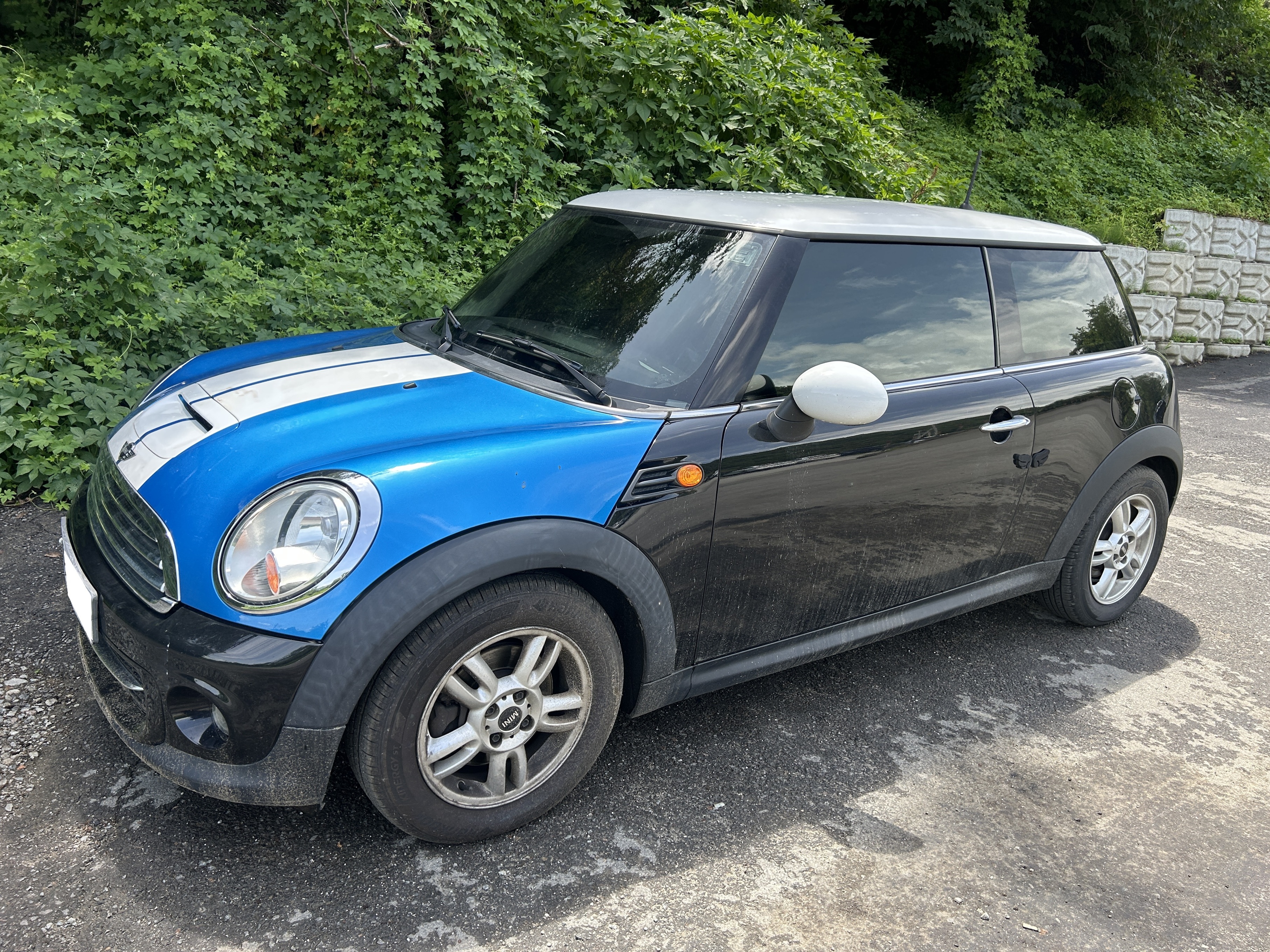 2013 Mini Cooper 2nd gen (S/N: 622766)