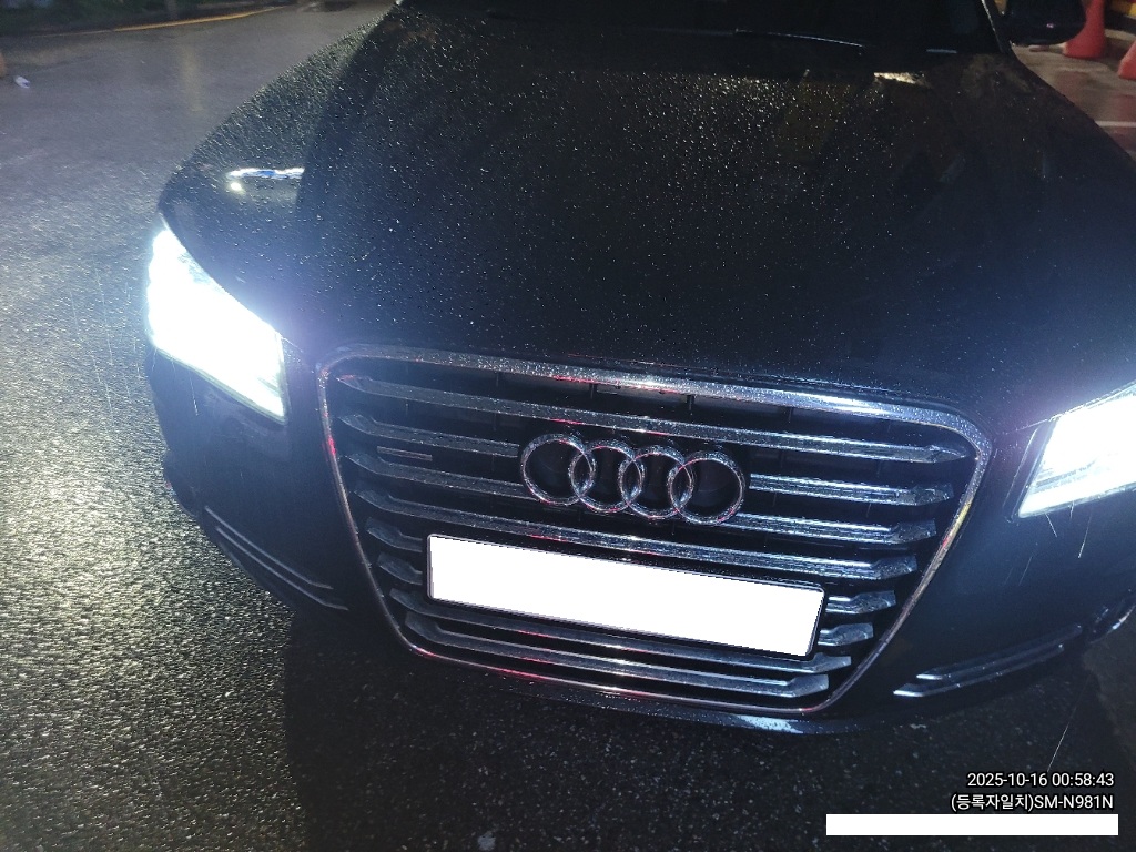 2012 Audi New A8 3.0 TDI Quattro LWB (036794) pre-producted