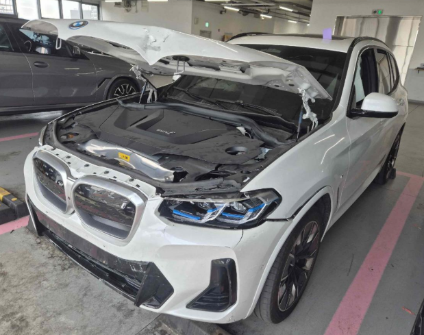 2024 BMW iX3 (G08) (D66877) pre-producted