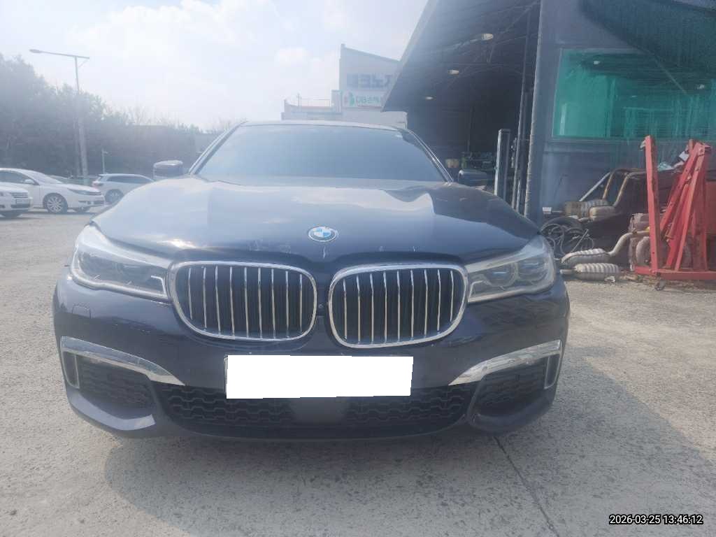 [Reserved]2017 BMW 7 Series (G11) 740Li xDrive (V21221) pre-producted