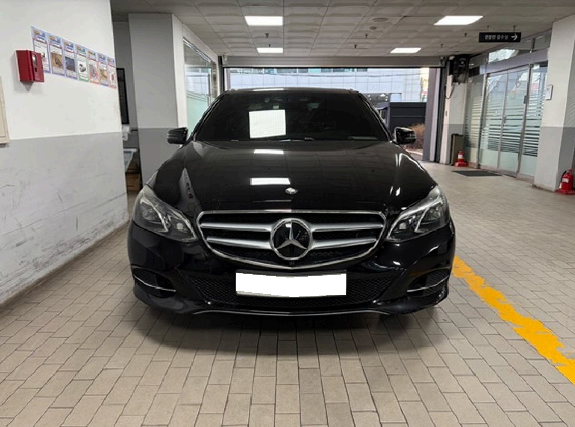 2015 Benz E-Class W212 E400 4MATIC (138820) pre-producted