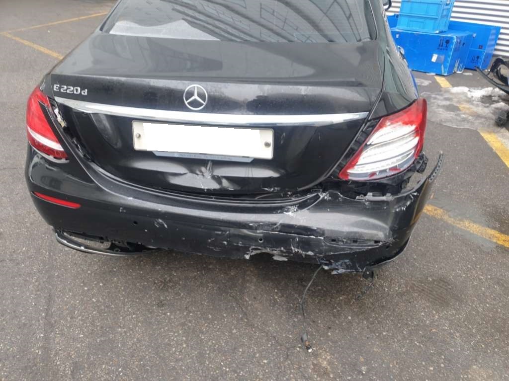 [SOLDOUT]2019 Benz E-Class W213 E220d Avantgarde (490816) pre-producted