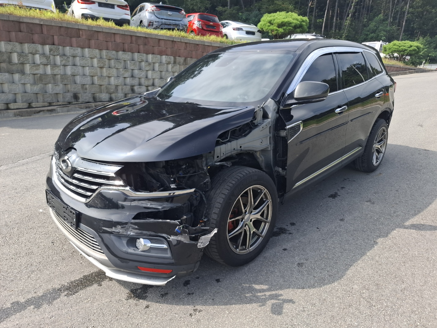 2018 QM6 Gasoline 2WD RE (S/N: 005548)