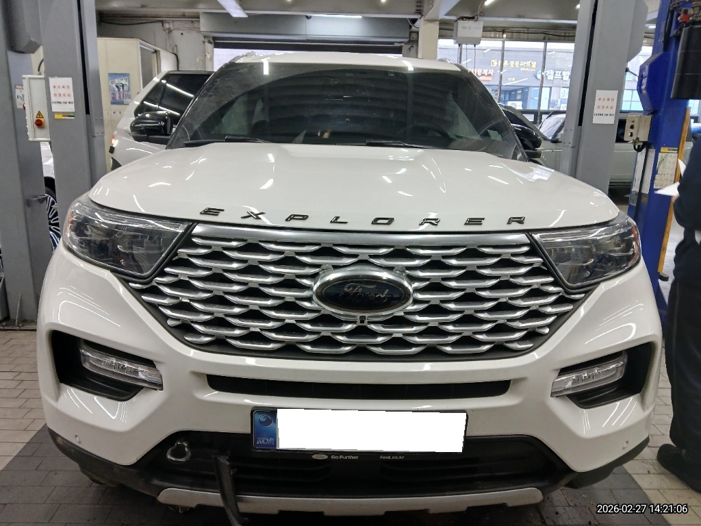2022 Ford Explorer 6th Gen 3.0 AWD (C28199) pre-producted