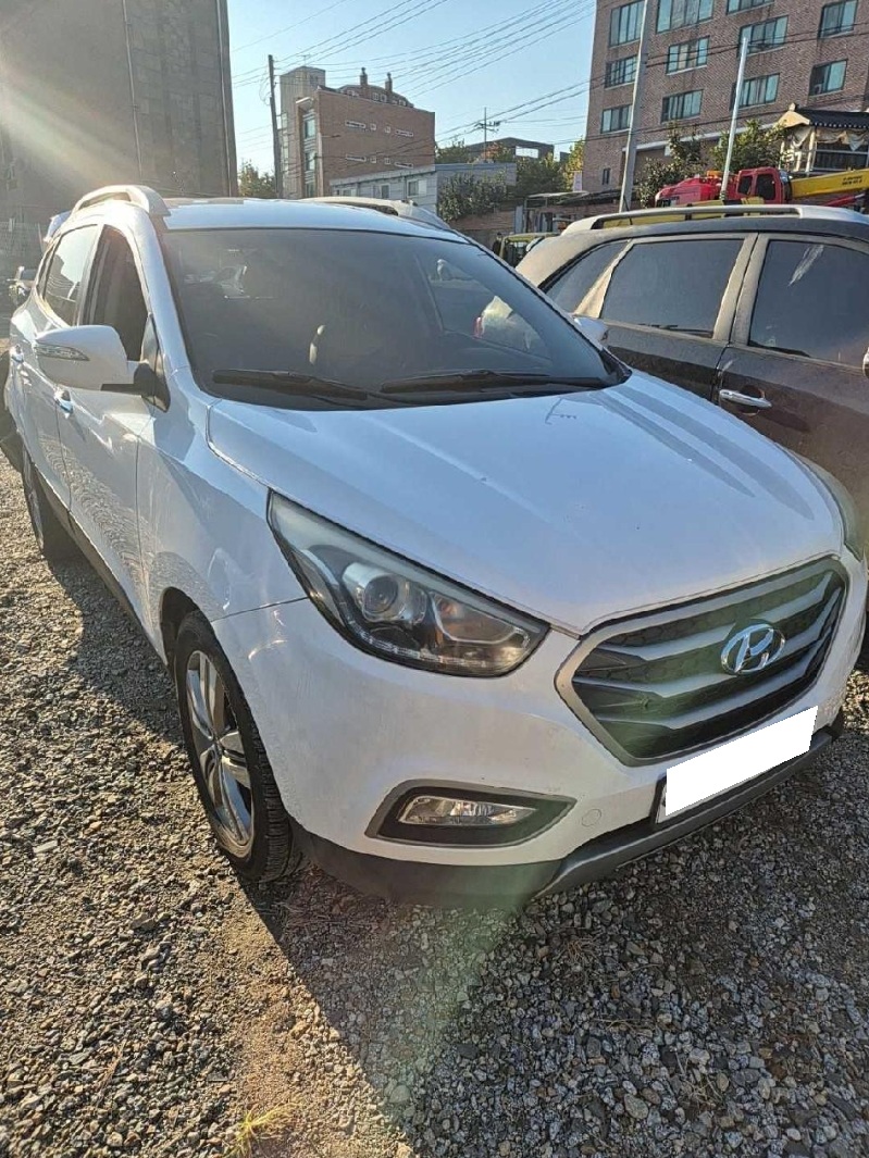 [SOLDOUT]2015 New Tucson iX Diesel (E-VGT) 2WD Modern (989037) pre-producted