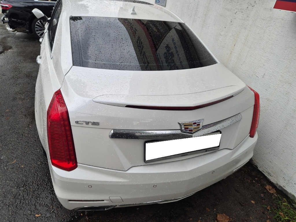 2017 Cadillac CTS 3rd Gen 2.0 Premium (215780) pre-producted