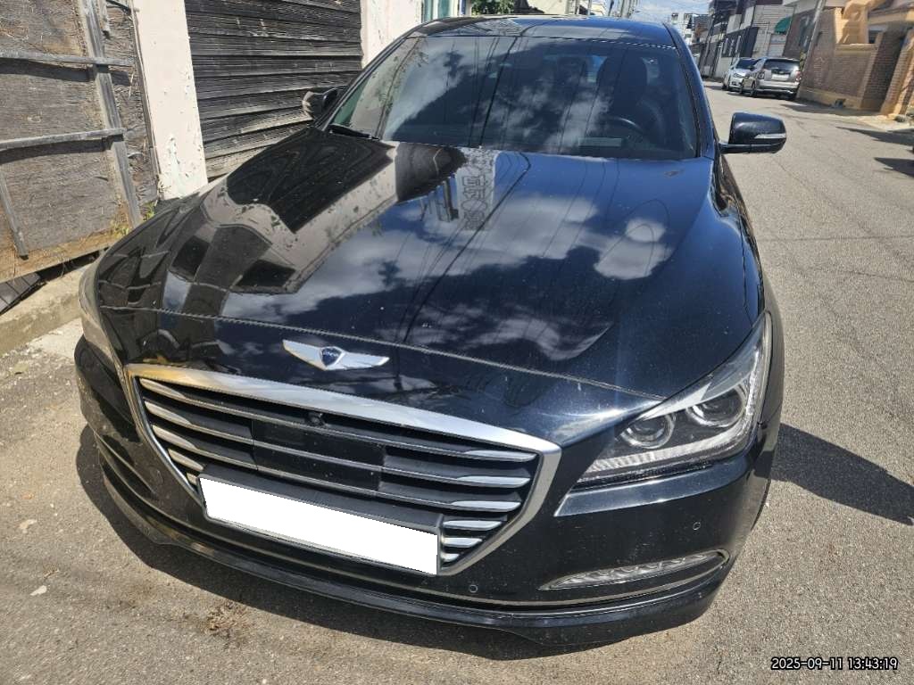 2016 Genesis DH G380 Prestige AWD (158673) pre-producted