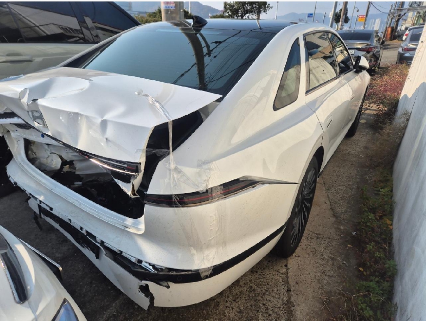 2026 Grandeur Hybrid (GN7) Calligraphy (122686) pre-producted