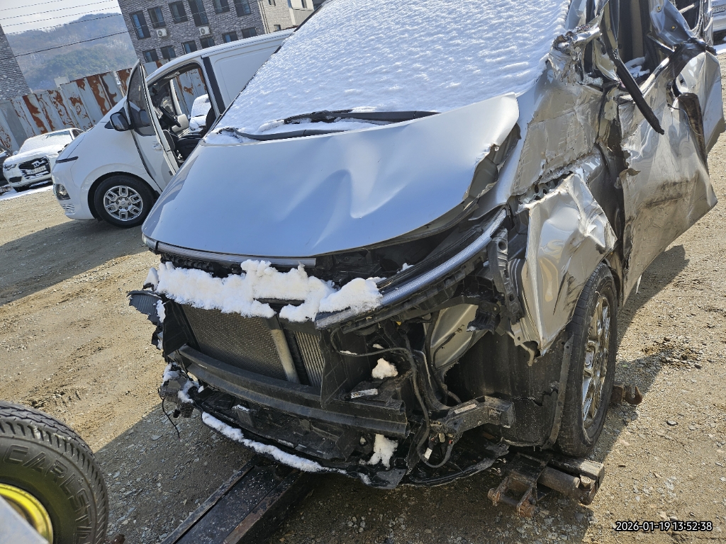 [SOLDOUT]2023 Staria (100737) pre-producted