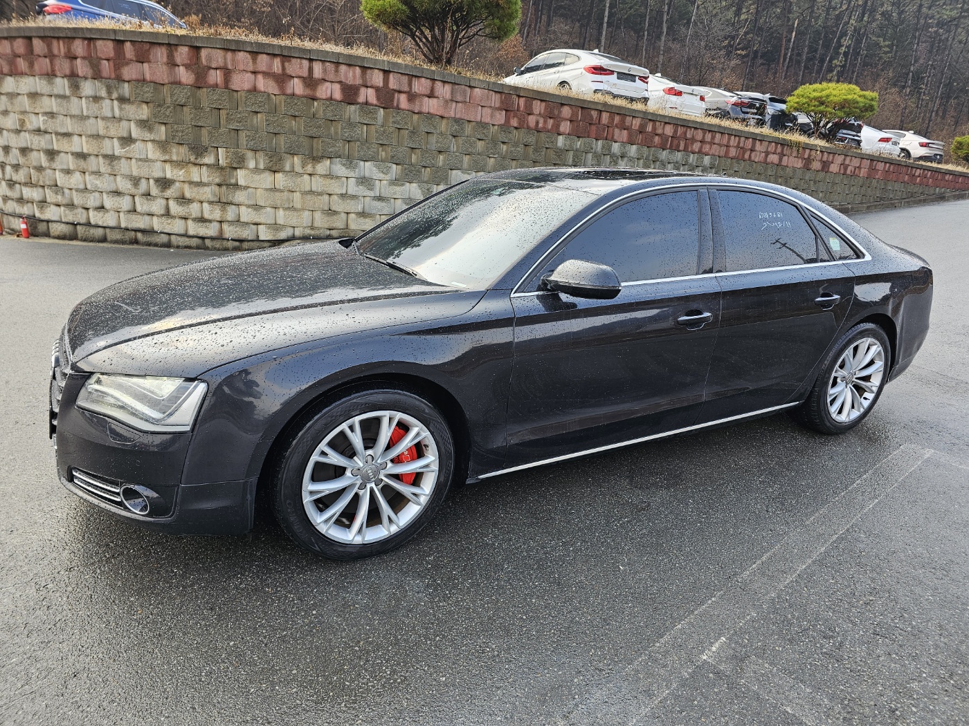 2011 Audi New A8 4.2 FSI Quattro (S/N: 009955)