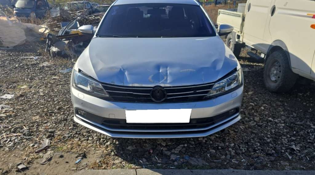 2015 Volkswagen New Jetta 2.0 TDI BlueMotion Premium (007438) pre-producted