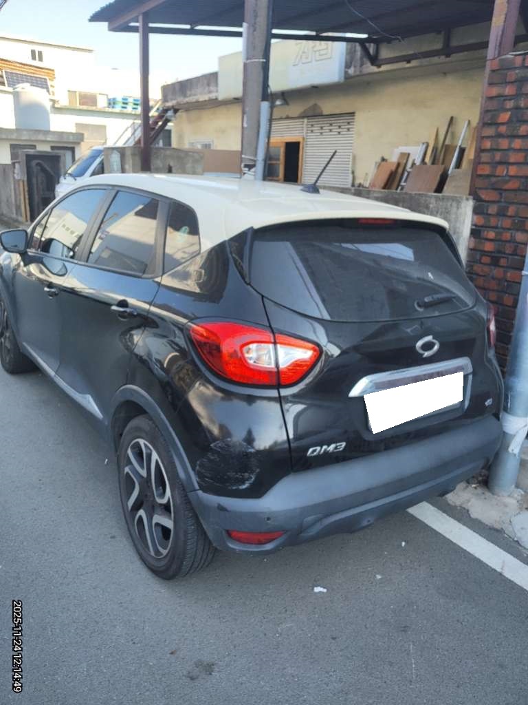 2015 QM3 Diesel 1.5 RE Signature Sonic Red (830799) pre-producted