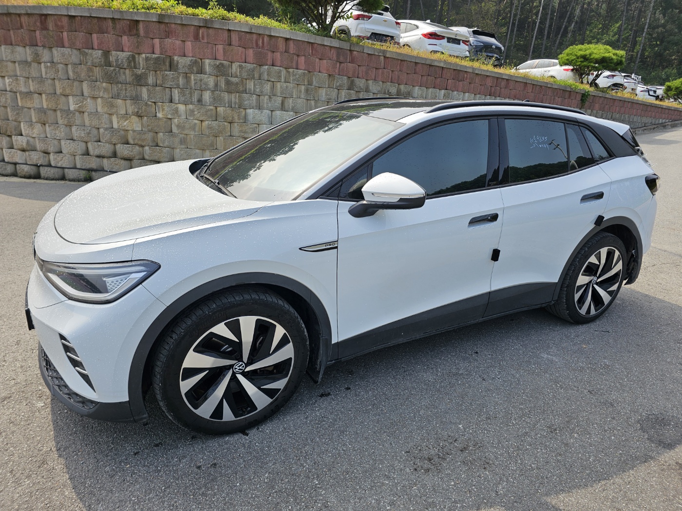 2023 Volkswagen ID.4 Pro (S/N: 055011)