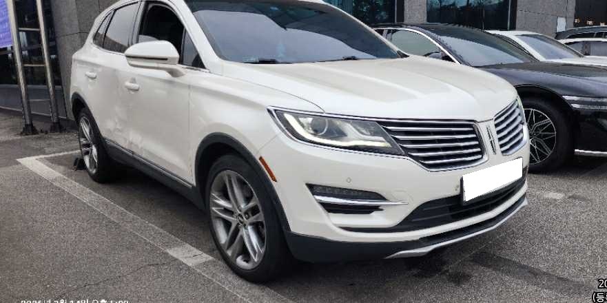 2015 Lincoln MKC 2.0 AWD (J40496) pre-producted