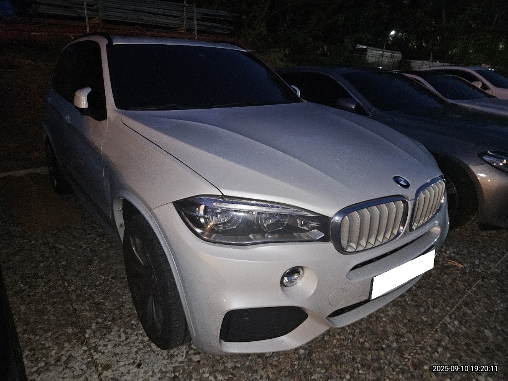 [SOLDOUT]2017 BMW X5 xDrive 40d (N67358) pre-producted