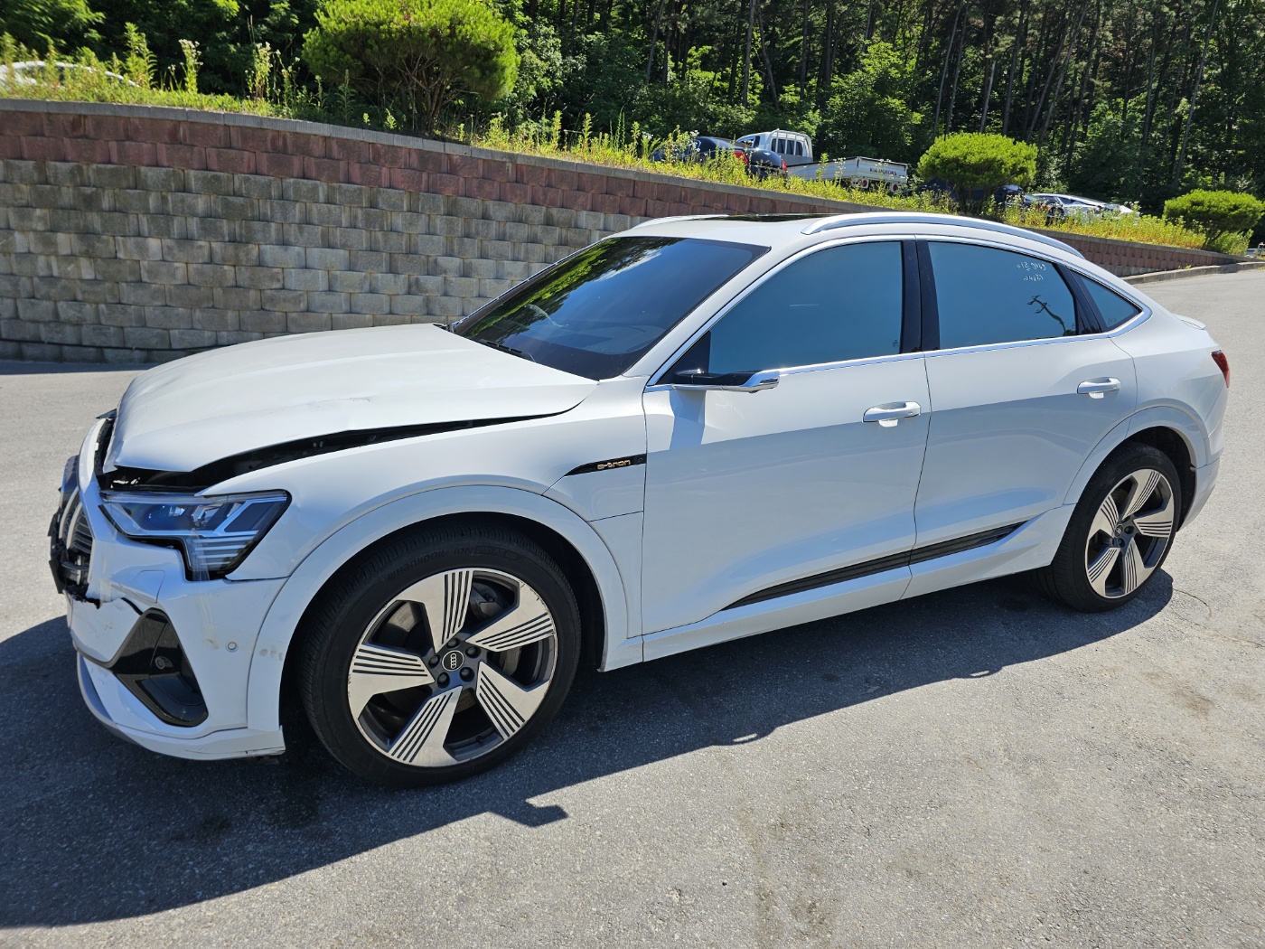 2023 Audi E-tron 55 Quattro Sportback (S/N: 004486)