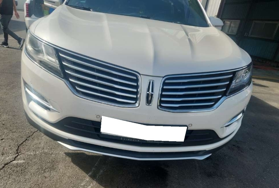 2016 Lincoln MKC Select 200A AWD (J19377) pre-producted