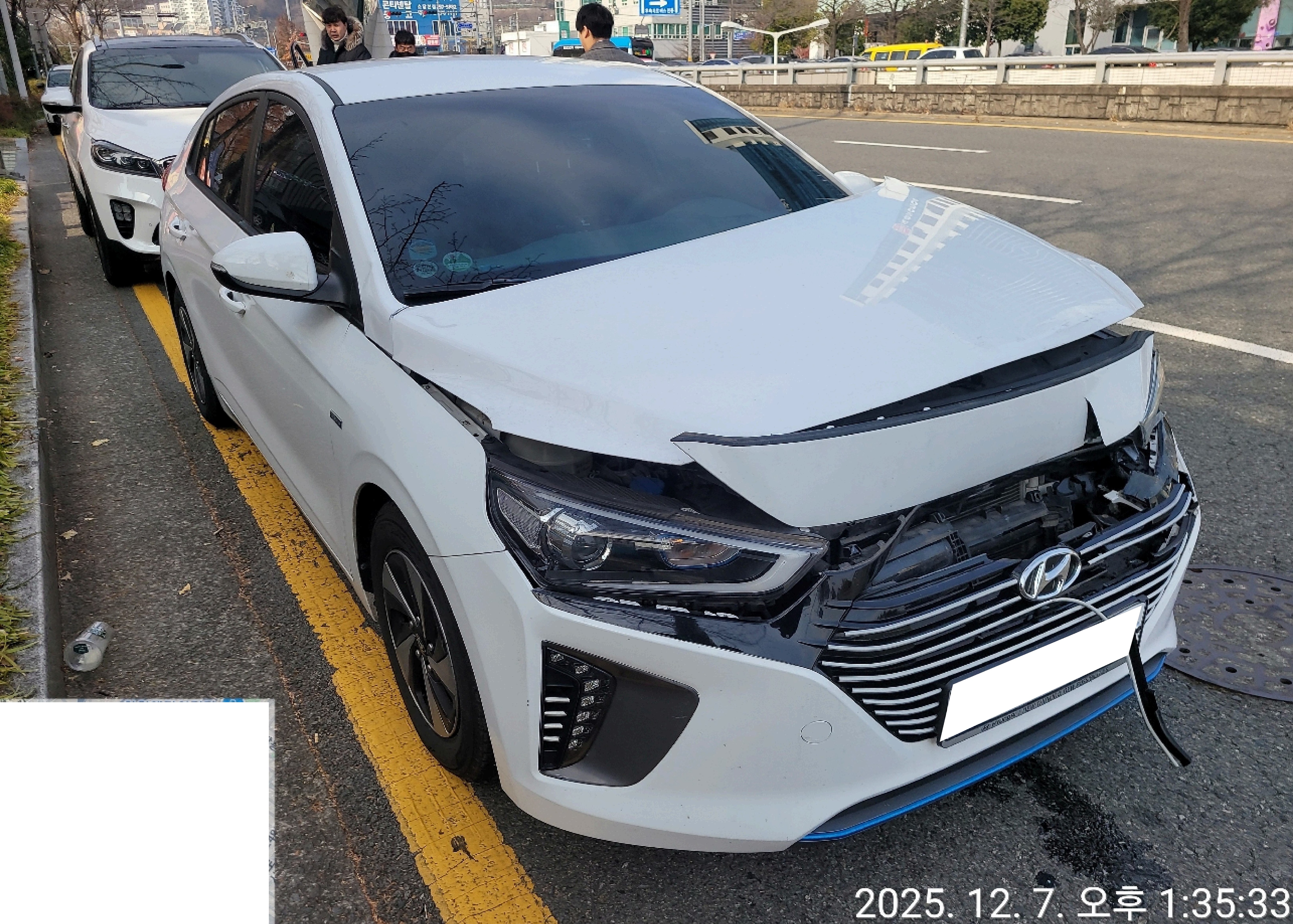2018 Ioniq I (089548) pre-producted