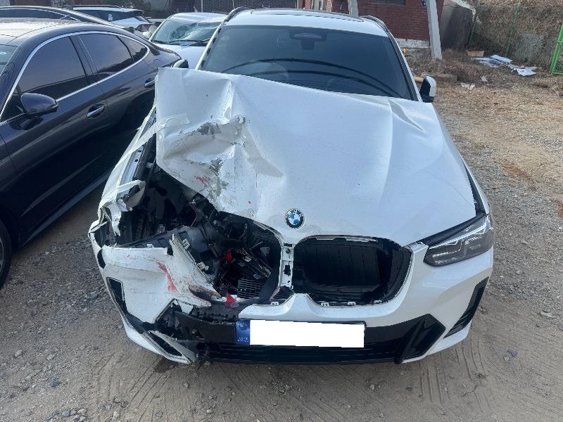 2024 BMW X4 (G02) xDrive 20i xLine (U95348) pre-producted