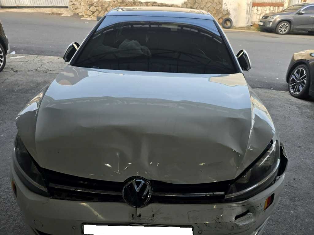 2015 Volkswagen Golf 7th gen 2.0 TDI (233764) pre-producted