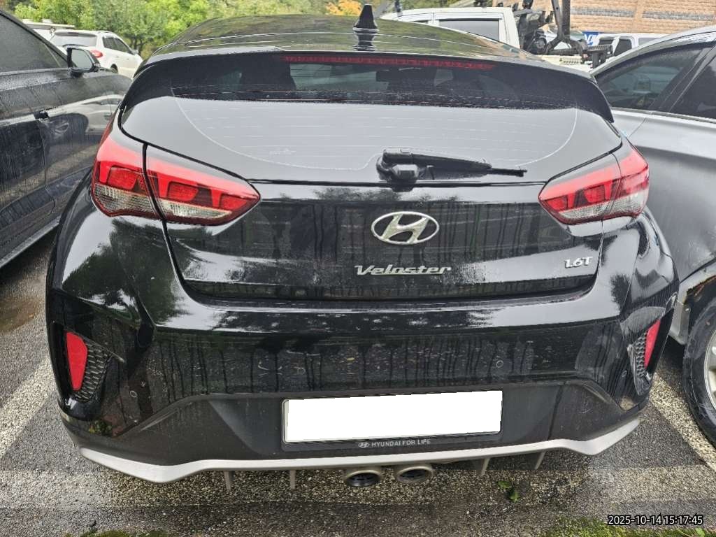 2018 Veloster (JS) 1.6 Turbo Sports Core (001195) pre-producted
