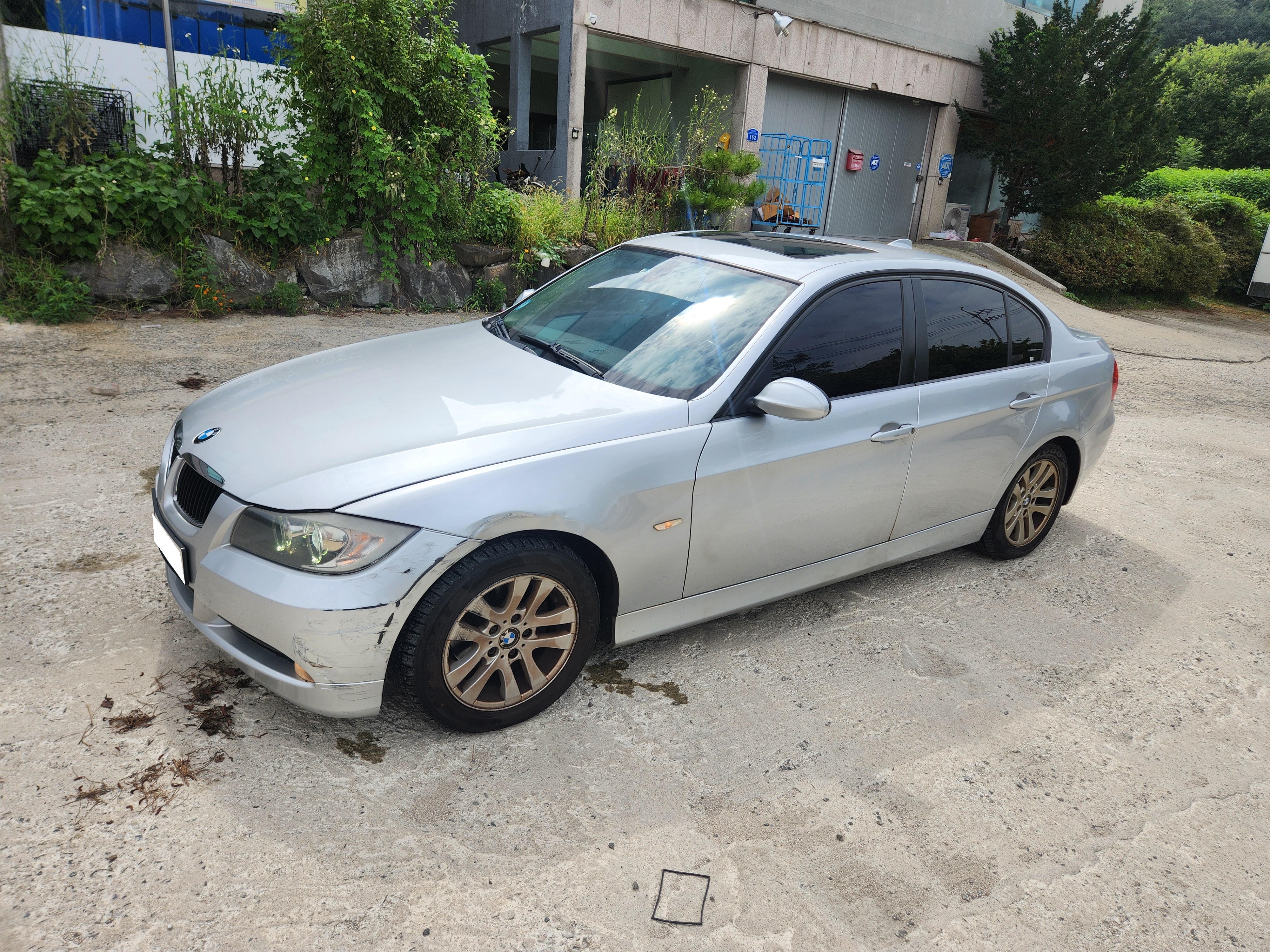 2007 BMW 3 Series (E90) 320i (S/N: 049724)